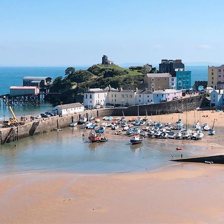 Stunning & Spacious House In Central Tenby Bagian luar foto